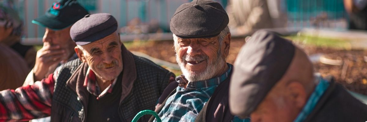 Yaşlanan Nüfus ve Gümüş Ekonomi Yaşlılar İçin Teknoloji